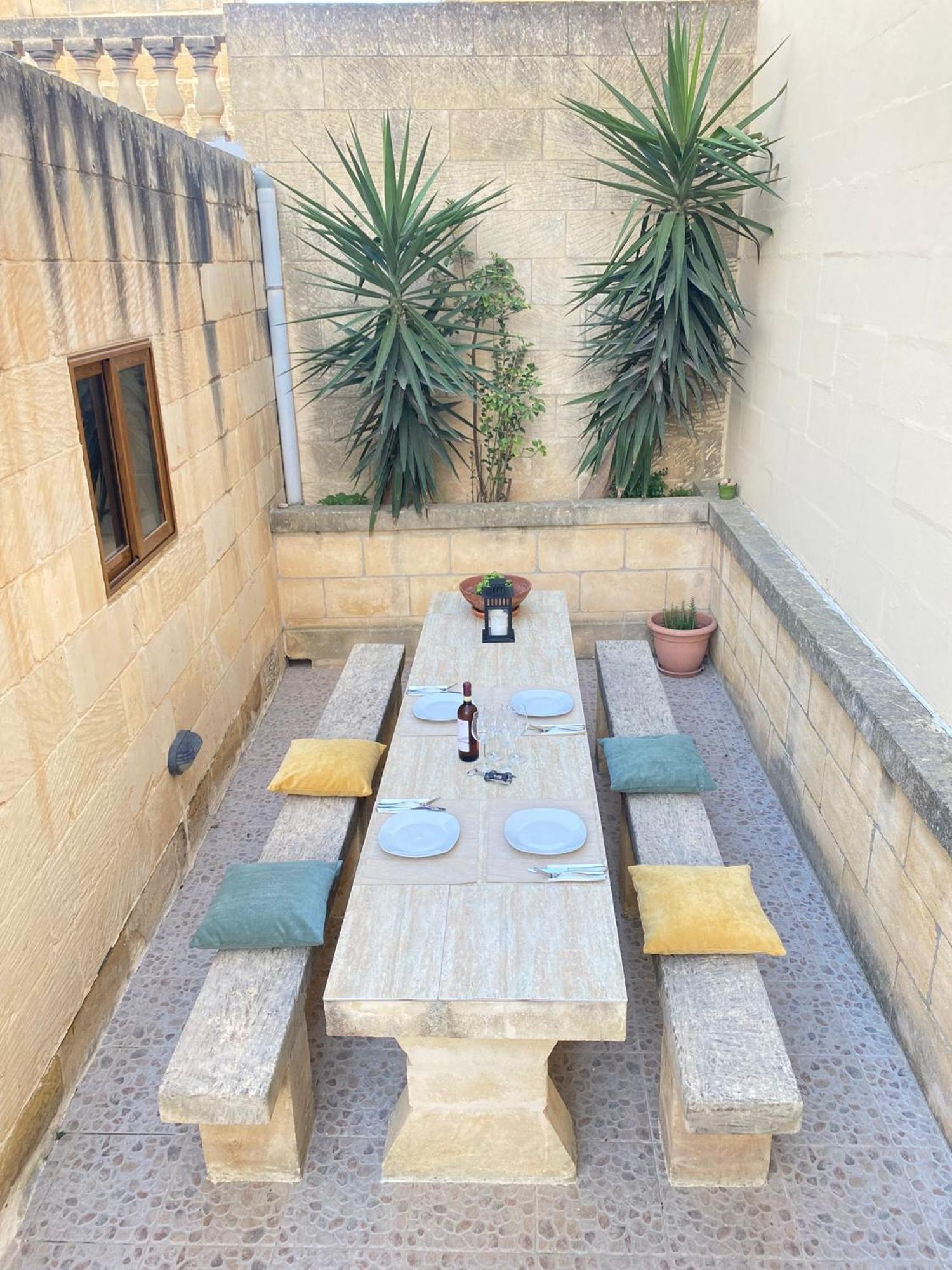 A La Maison B&B Xaghra Luaran gambar